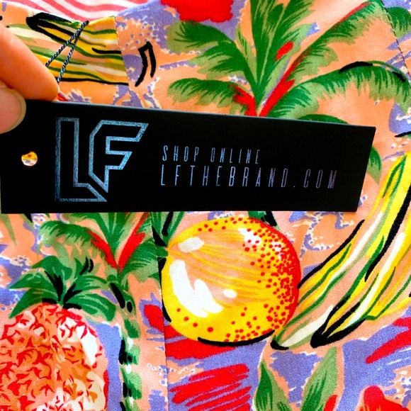 NWT LT The brand tropical high waisted shorts. Size: small - Picture 7 of 7